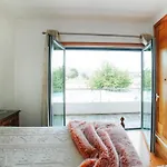 Alojamentos Turisticos Sao Torcato Moradal Turismo Espaco Rural Εξοχικό σπίτι *