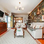 Alojamentos Turisticos Sao Torcato Moradal Turismo Espaco Rural Εξοχικό σπίτι *