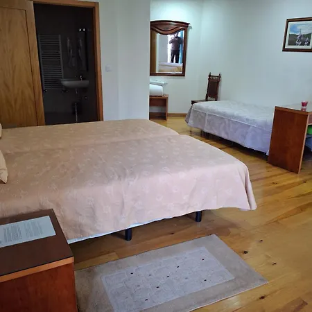 Alojamentos Turisticos Sao Torcato Moradal Turismo Espaco Rural Country house Estreito