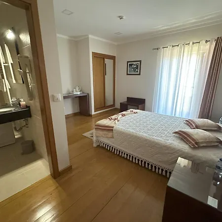 Alojamentos Turisticos Sao Torcato Moradal Turismo Espaco Rural Venkovský dům Estreito