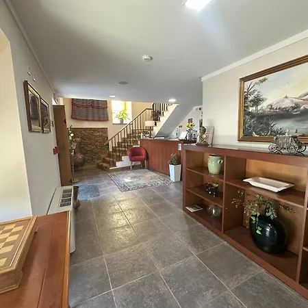 Alojamentos Turisticos Sao Torcato Moradal Turismo Espaco Rural Kır Evi *