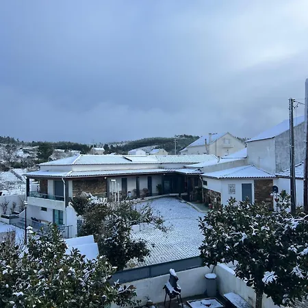 Alojamentos Turisticos Sao Torcato Moradal Turismo Espaco Rural Estreito