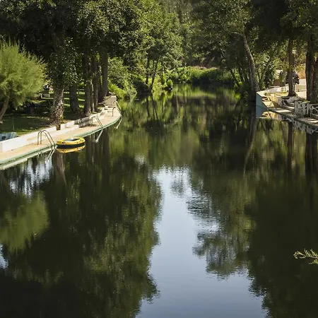 Alojamentos Turisticos Sao Torcato Moradal Turismo Espaco Rural * Estreito