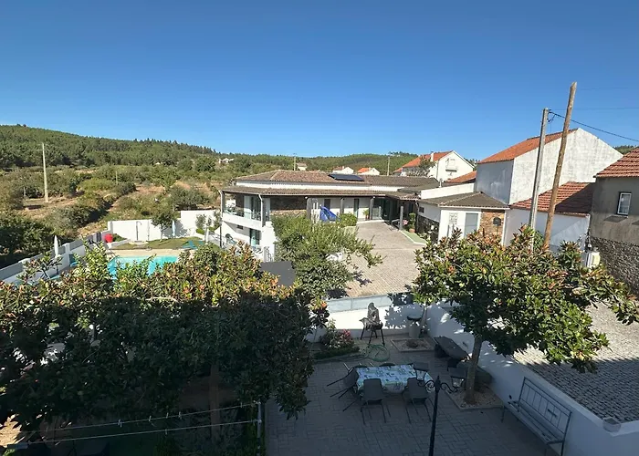 Alojamentos Turisticos Sao Torcato Moradal Turismo Espaco Rural בית כפרי Estreito