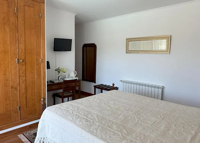 בית כפרי Alojamentos Turisticos Sao Torcato Moradal Turismo Espaco Rural Estreito