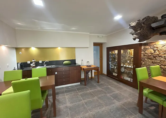 בית כפרי Alojamentos Turisticos Sao Torcato Moradal Turismo Espaco Rural *