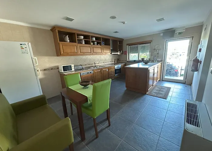 Alojamentos Turisticos Sao Torcato Moradal Turismo Espaco Rural בית כפרי Estreito